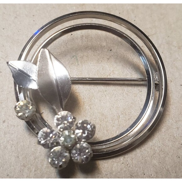 Vtg 70s Signed Krementz Floral Spray Circle Clear Rhinestones Silver Tone Brooch - Picture 8 of 16